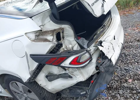 2016 Kia Optima Hybrid Ex from USA, damaged, VIN KNAGN4AD3G5094040